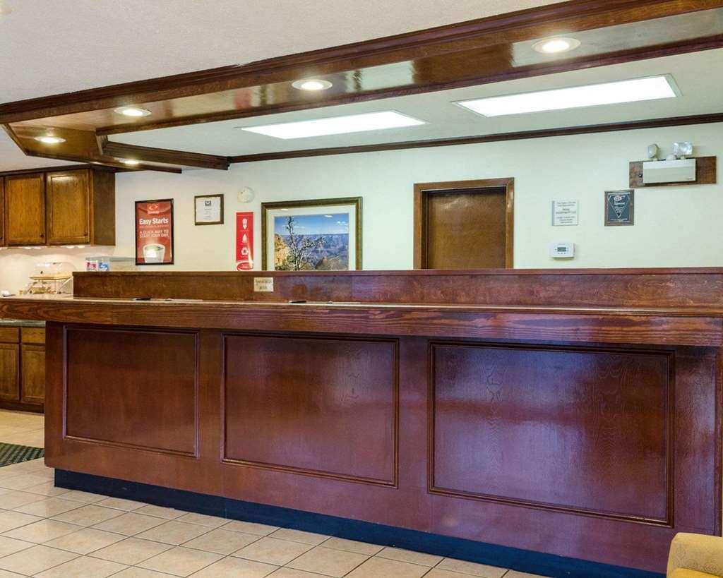 Econo Lodge Kosciusko Dalaman gambar
